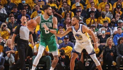 开云娱乐-绿军角色球员状态回落 勇士给双探花出了新难题